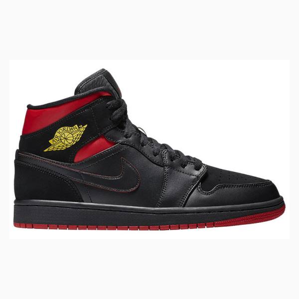 Air Jordan 1 Nike Mid Zapatillas Baloncesto Hombre Negras Rojas | JD-724ZJ