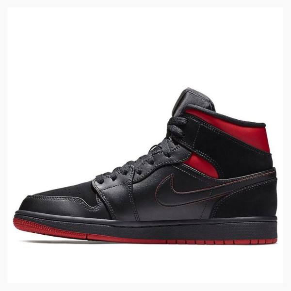 Air Jordan 1 Nike Mid Zapatillas Baloncesto Hombre Negras Rojas | JD-724ZJ