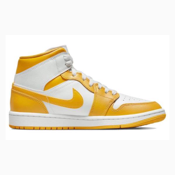 Air Jordan 1 Nike Mid Zapatillas Baloncesto Mujer Blancas Amarillo | JD-907NF