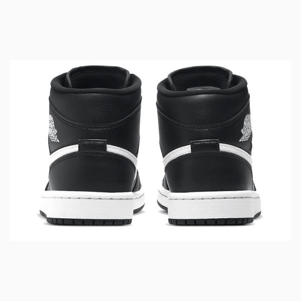 Air Jordan 1 Nike Mid Zapatillas Baloncesto Mujer Negras Blancas | JD-987BN